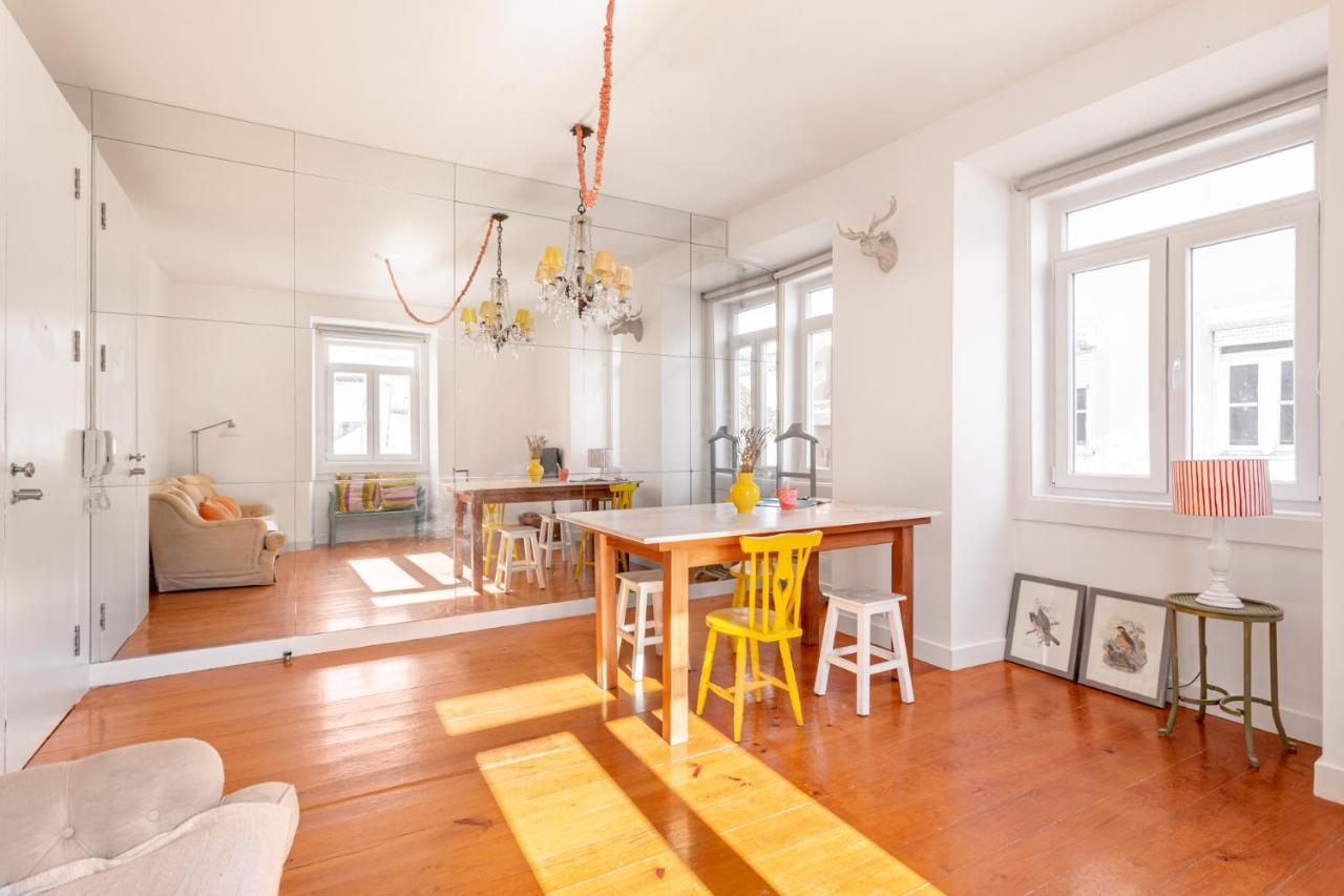 Joivy Chic 2Br Apt In Bairro Alto, 2Mins To Sao Pedro De Alcantara Viewpoint Lisboa Kültér fotó